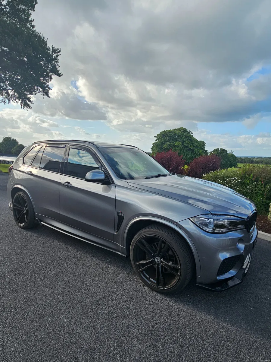 BMW X5 2017 40e - Image 1