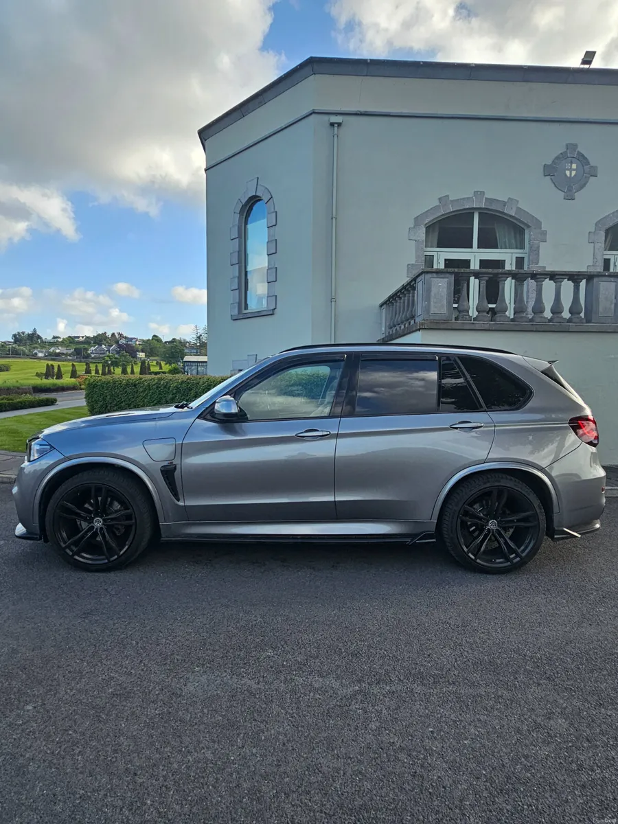 BMW X5 2017 40e - Image 3