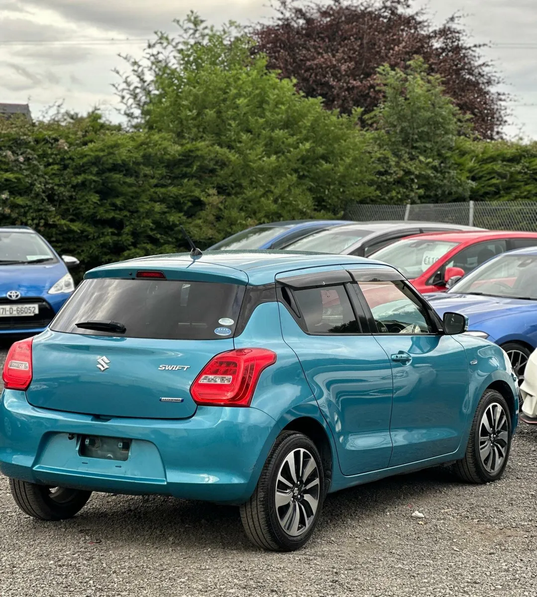 Suzuki Swift Hybrid - Image 4