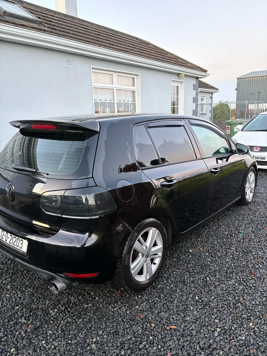 2012 VW GOLF - Image 2