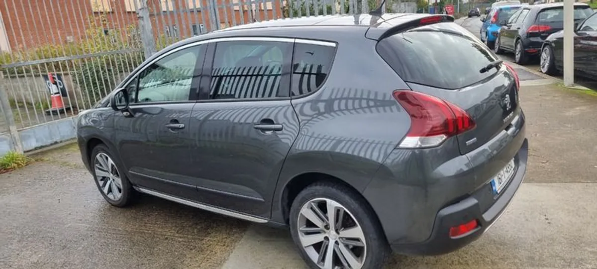 2016 Peugeot 3008 Allure - Image 4