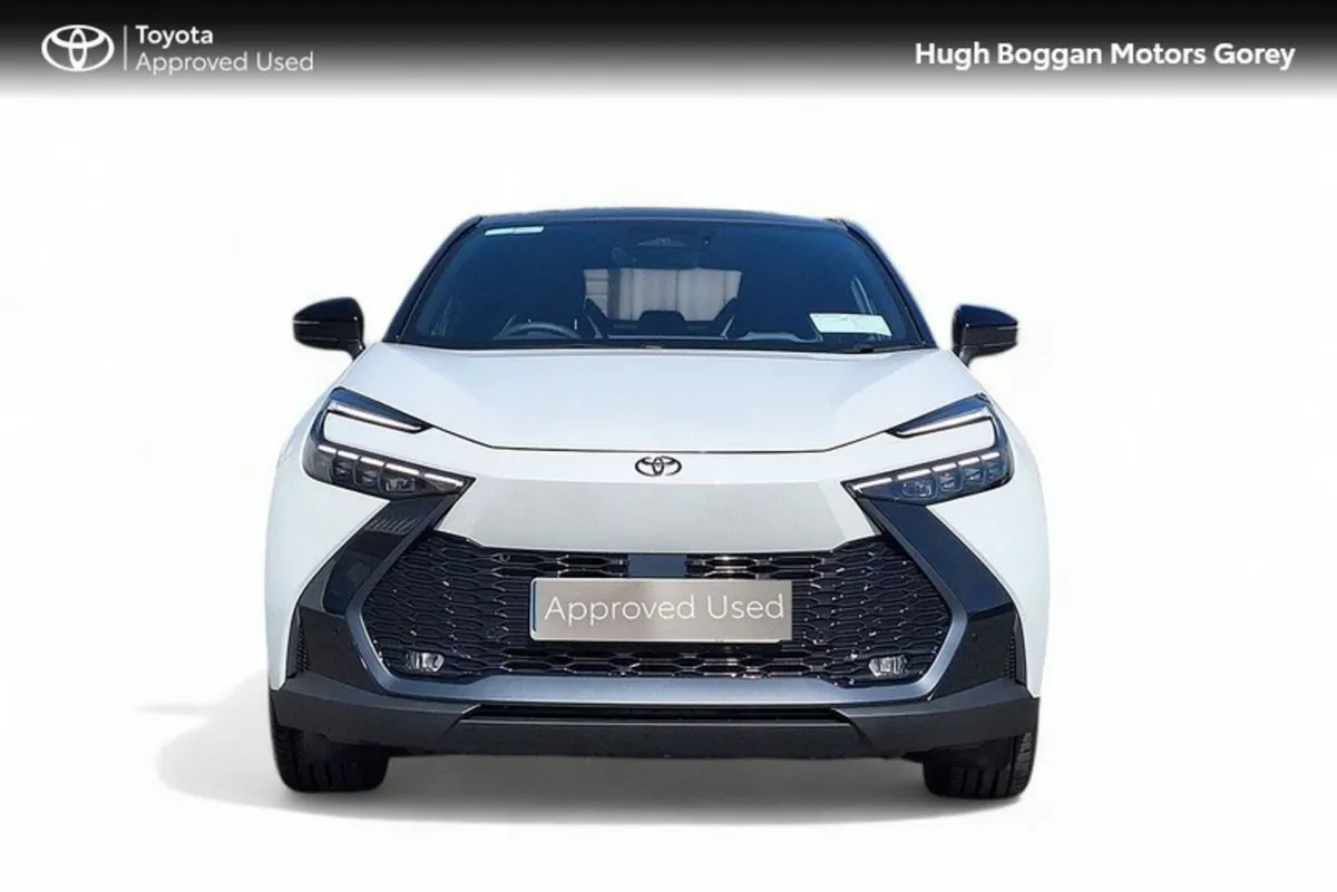 Toyota C-HR C-HR PHEV SPORT - Image 4
