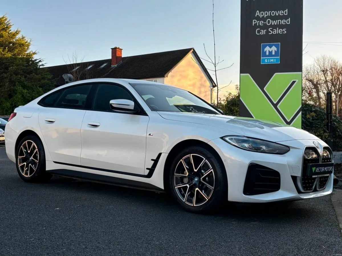 BMW i4 EDRIVE40 M SPORT - Image 1