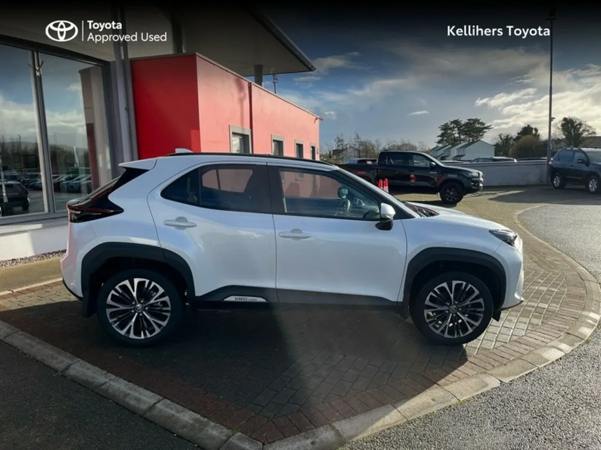 Toyota Yaris Cross YARIS CROSS SOL - Image 3