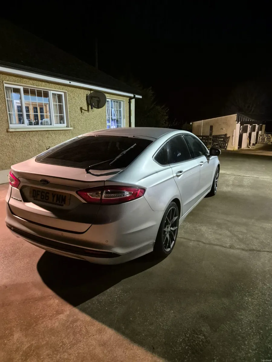 162 Ford Mondeo Titanium - 2.0 TDCI  150 BHP - Image 2