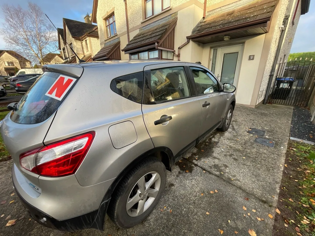 Nissan Qashqai 2011 -1 Lakh KM only - Image 4