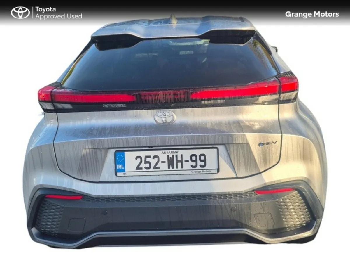 Toyota C-HR 1.8 HYBRID SPORT**DEMO MODEL** - Image 4