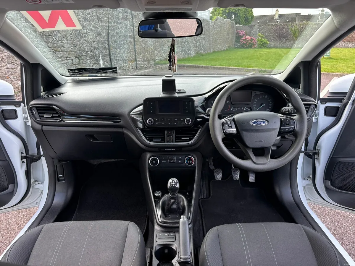 Ford Fiesta - Image 3