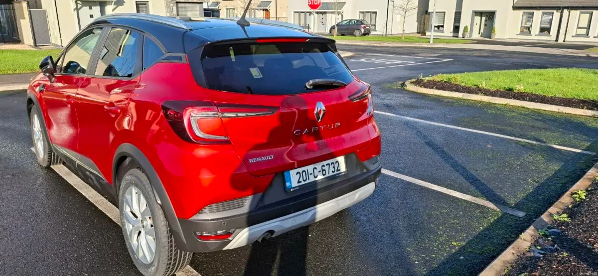 STUNNING 201 RENAULT CAPTUR - 24Mth NCT - Image 4