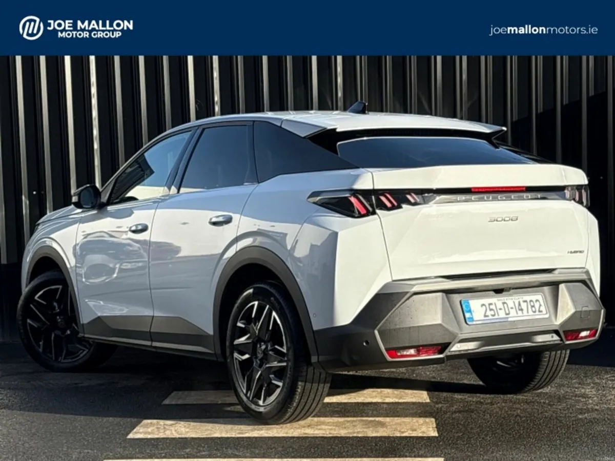 Peugeot 3008 1.2 MHEV 145bhp eDCS6 Allure - Image 2