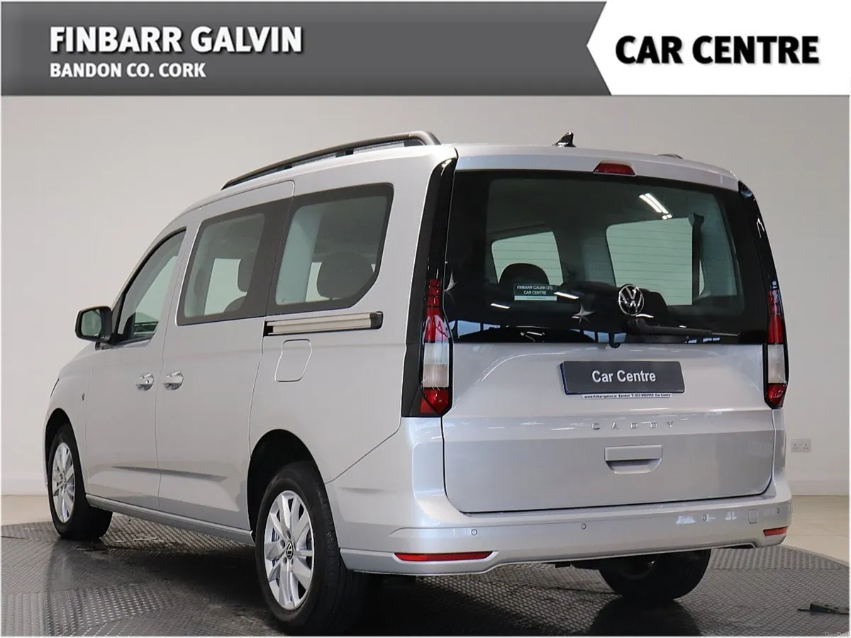 Caddy Maxi Life 2.0 TDi DSG 7 Seater - Image 2