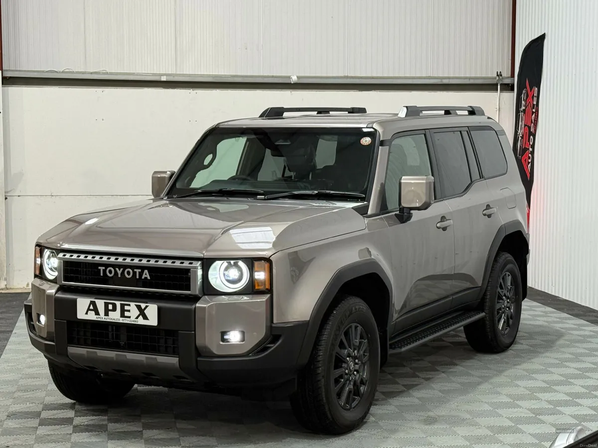 Toyota Land Cruiser 2.8 diesel 7 seater - Image 2