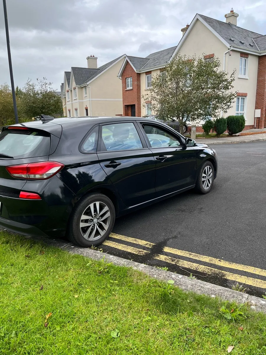 Hyundai i30 172 1.6 crdi (price €7500) - Image 3