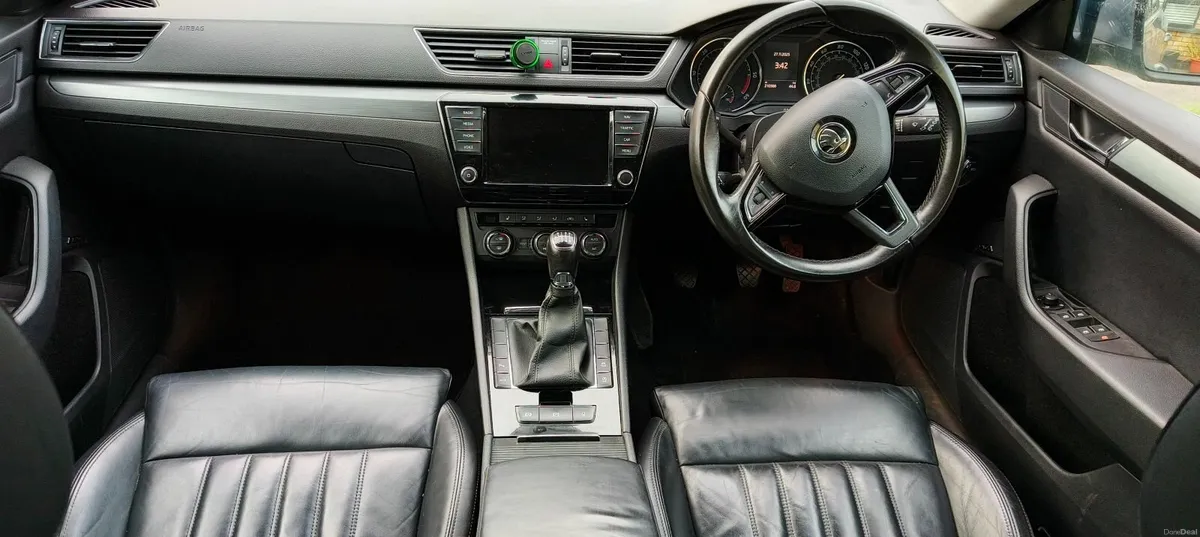 Skoda Superb 2016 NEED GONE ASAP - Image 2