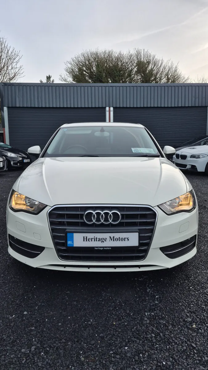 Audi A3 2015 - Image 2