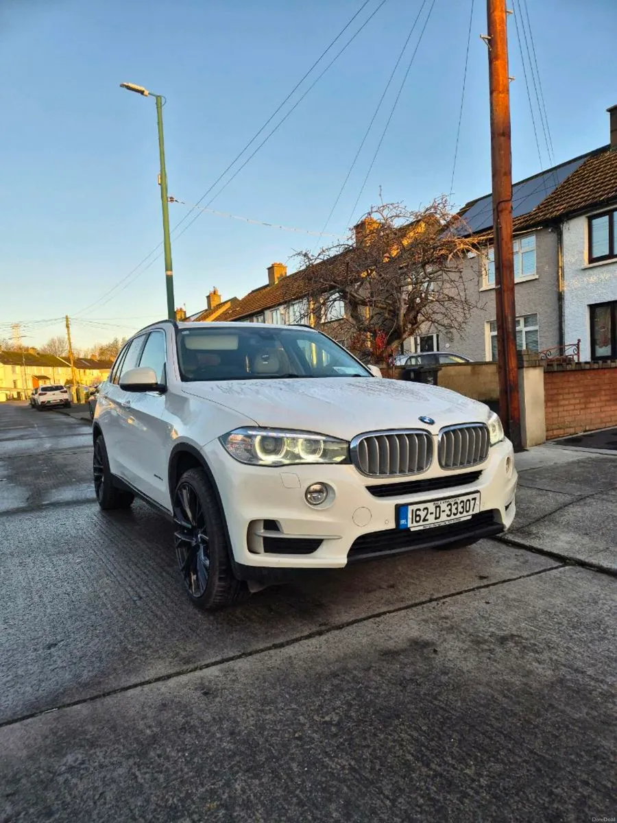 BMW X5 Plug-in Hybrid 313hp - Image 1