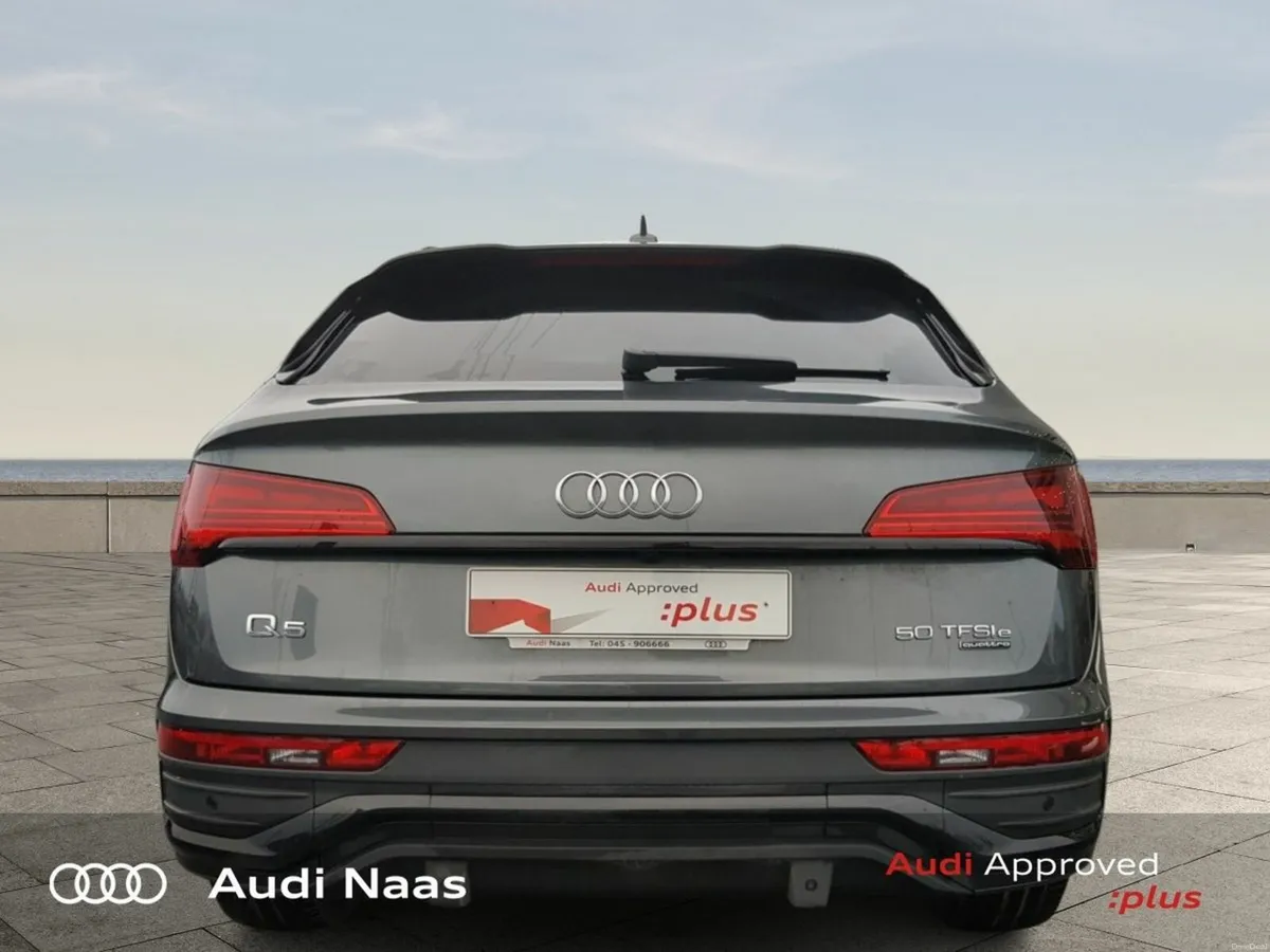 Audi Q5 50 TFSI e 299HP Quattro S line Sportback - Image 5
