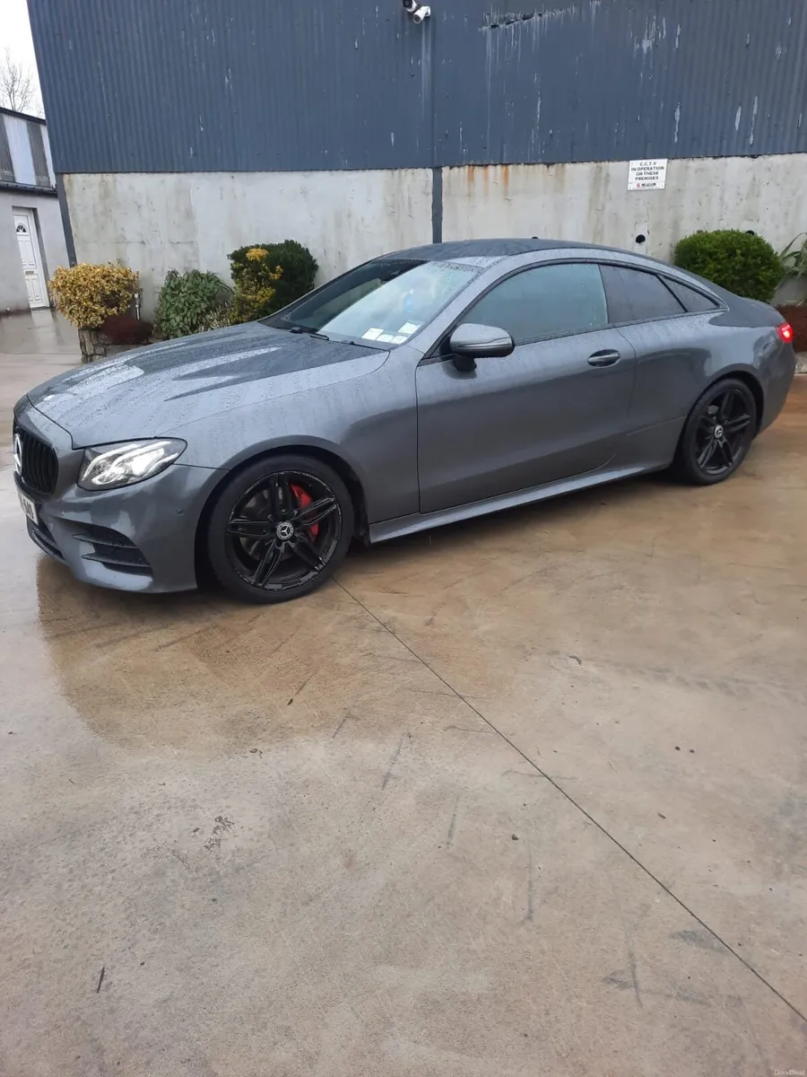 Mercedes E-class coupe AMG - Image 2