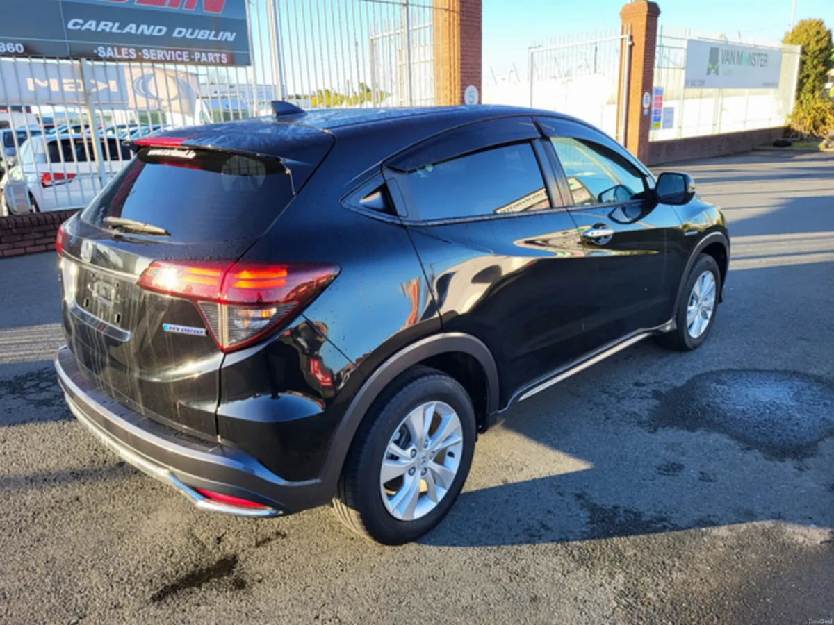 (2yr warranty) 1.5 petrol Automatic - Image 4