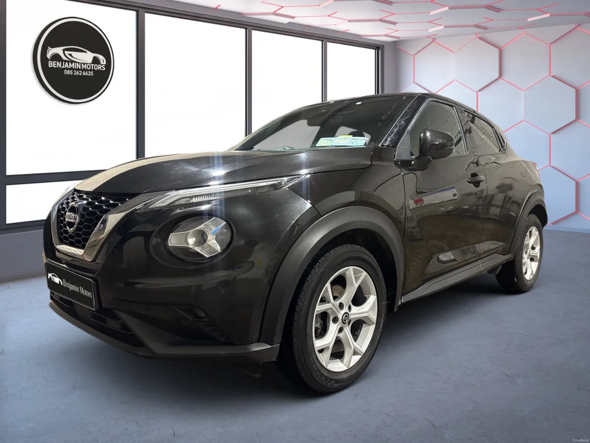 Nissan Juke 2022 Sv Premium Automatic Low Miles - Image 2
