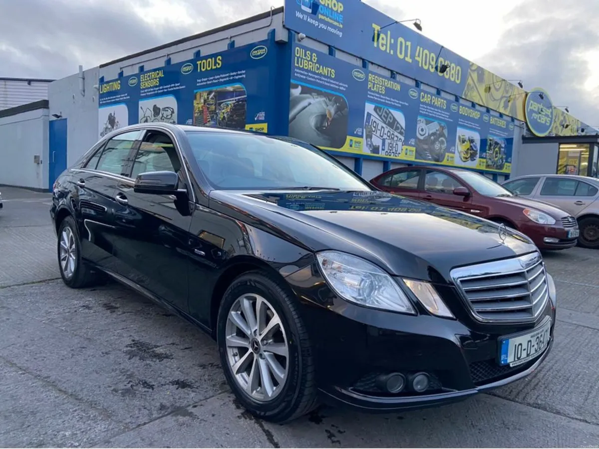 Mercedes-Benz E-Class 2010 - Image 3