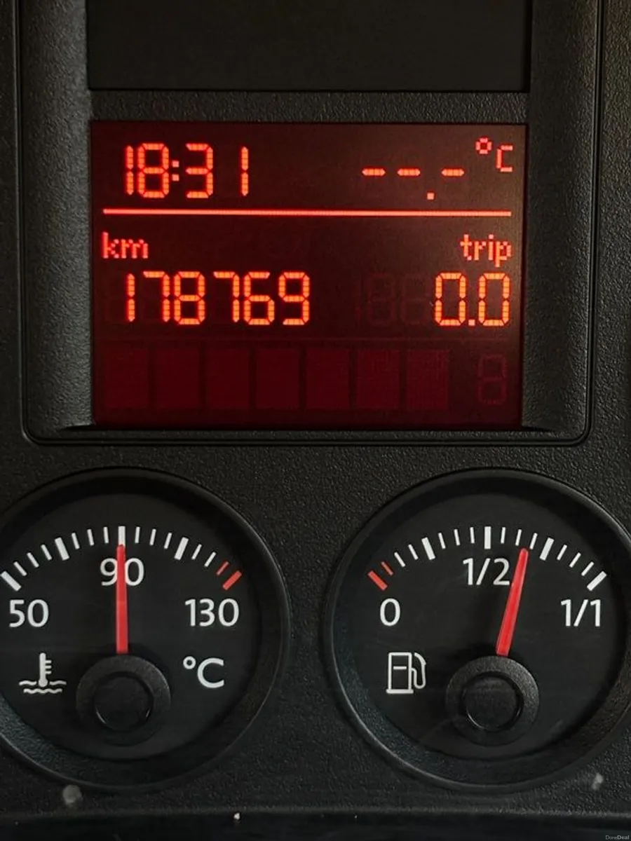 2007 Volkswagen Golf - Image 3