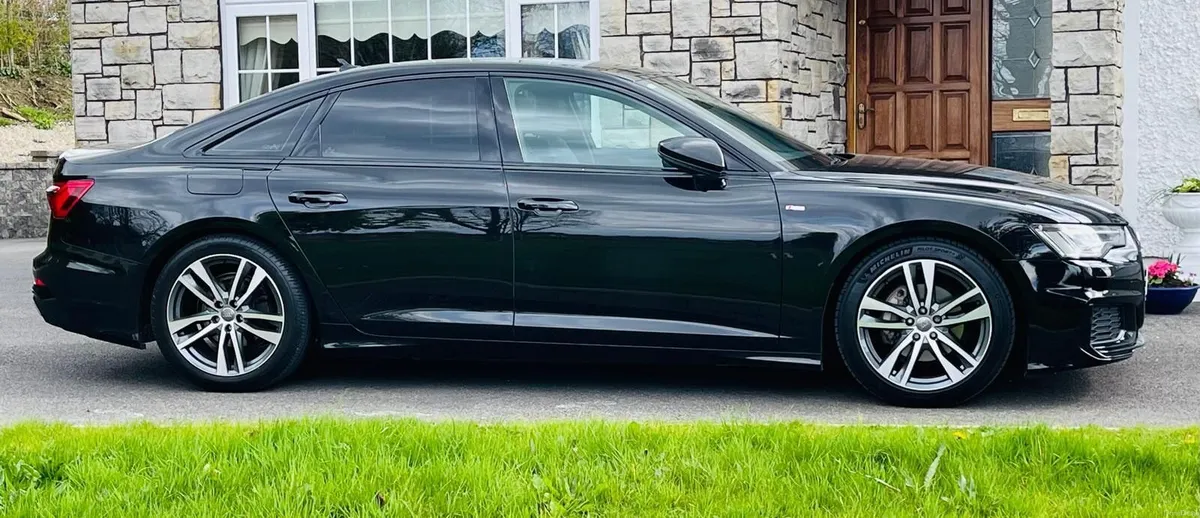 Audi A6 2019 - Image 2