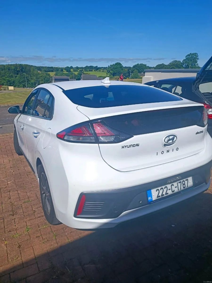 Hyundai Ionic - Image 2