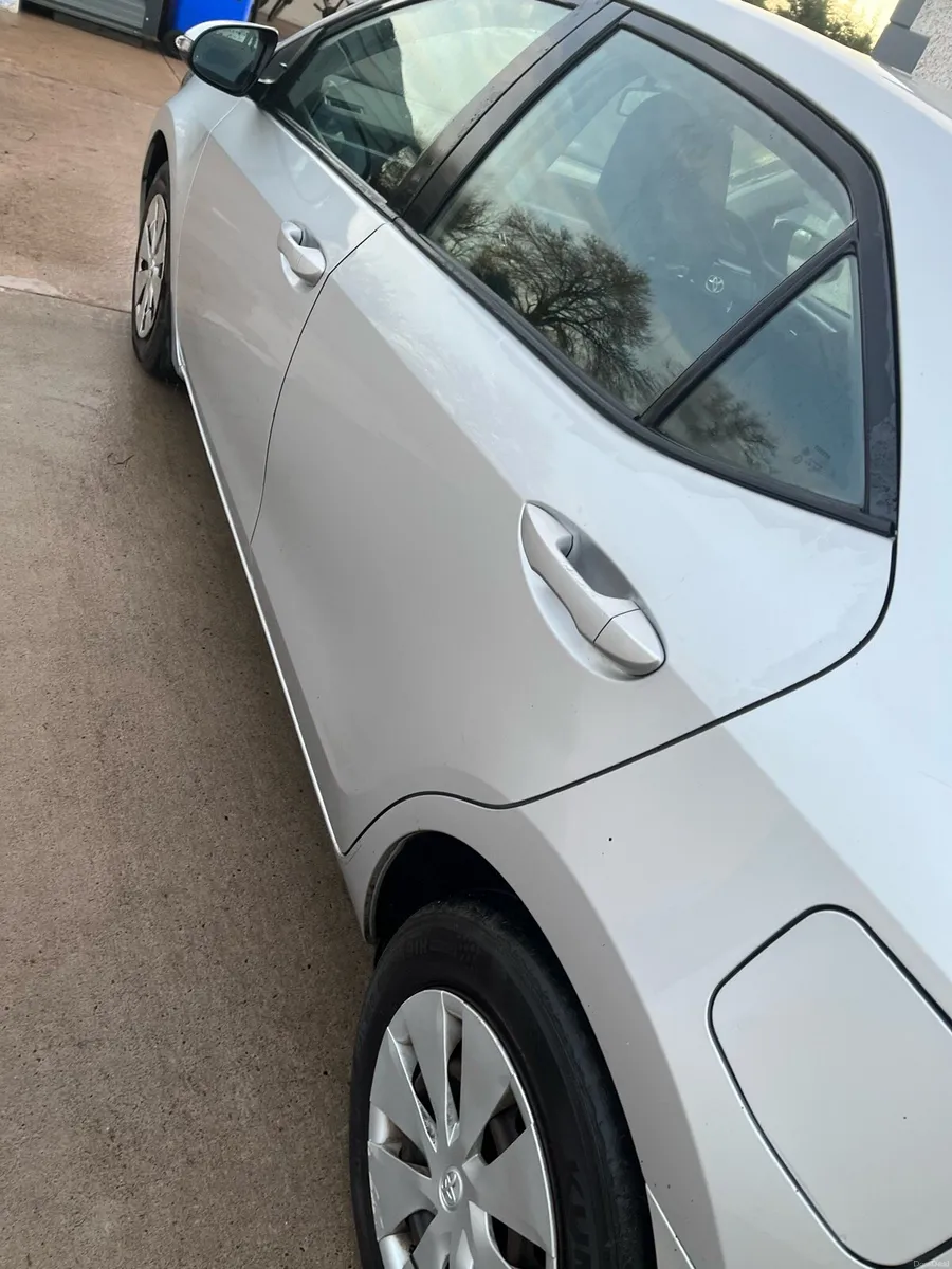 Toyota Corolla - Image 1
