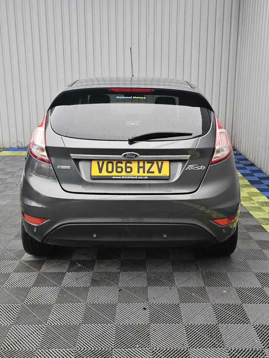 2016 Ford Fiesta Titanium 1.0 Petrol - Image 4