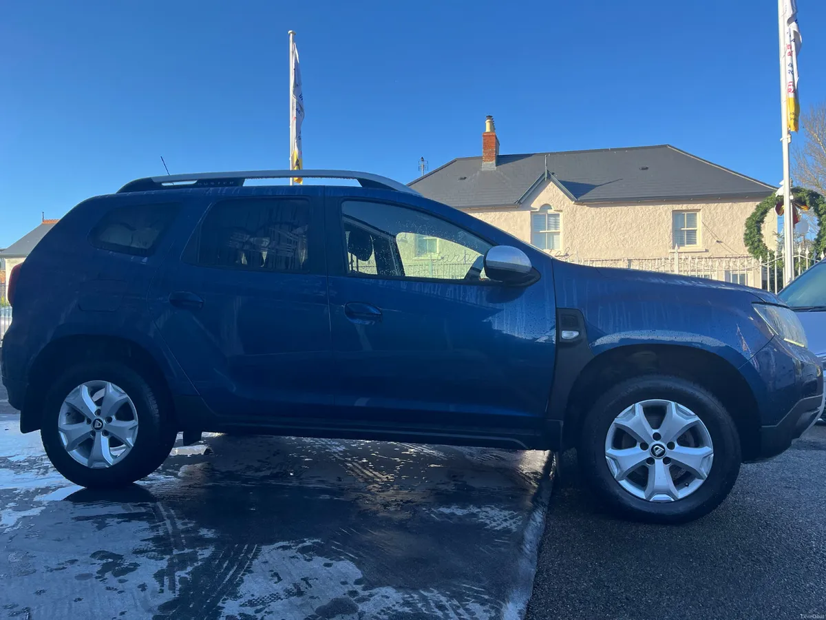 191 Dacia Duster 1.6 Petrol - Image 4