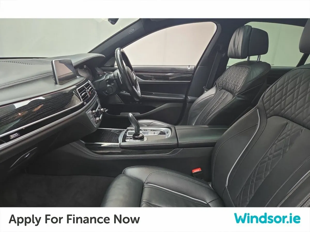 BMW 7-Series 730D LCI MSPORT 4DR AUTO - Image 4