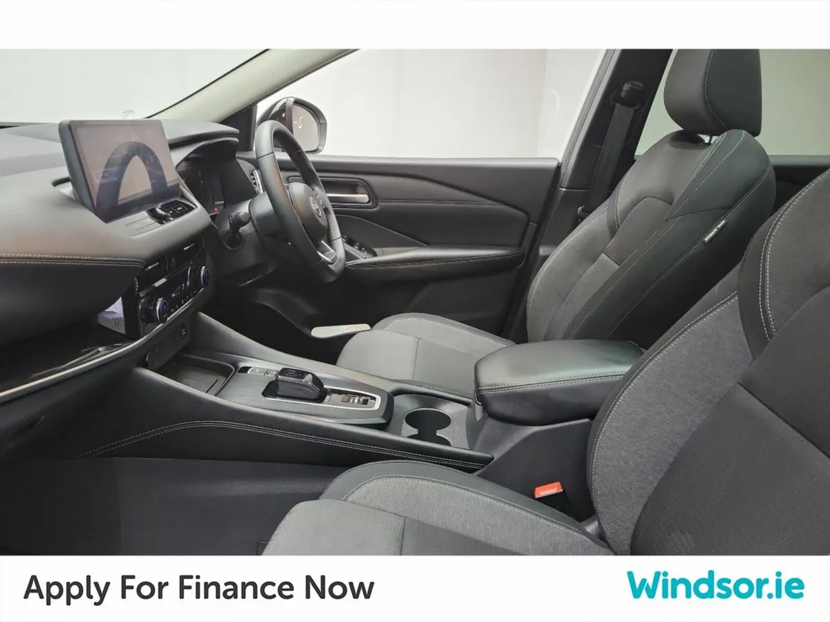 Nissan Qashqai ePOWER SV PREMIUM *SCRAPPAGE PRICE - Image 4