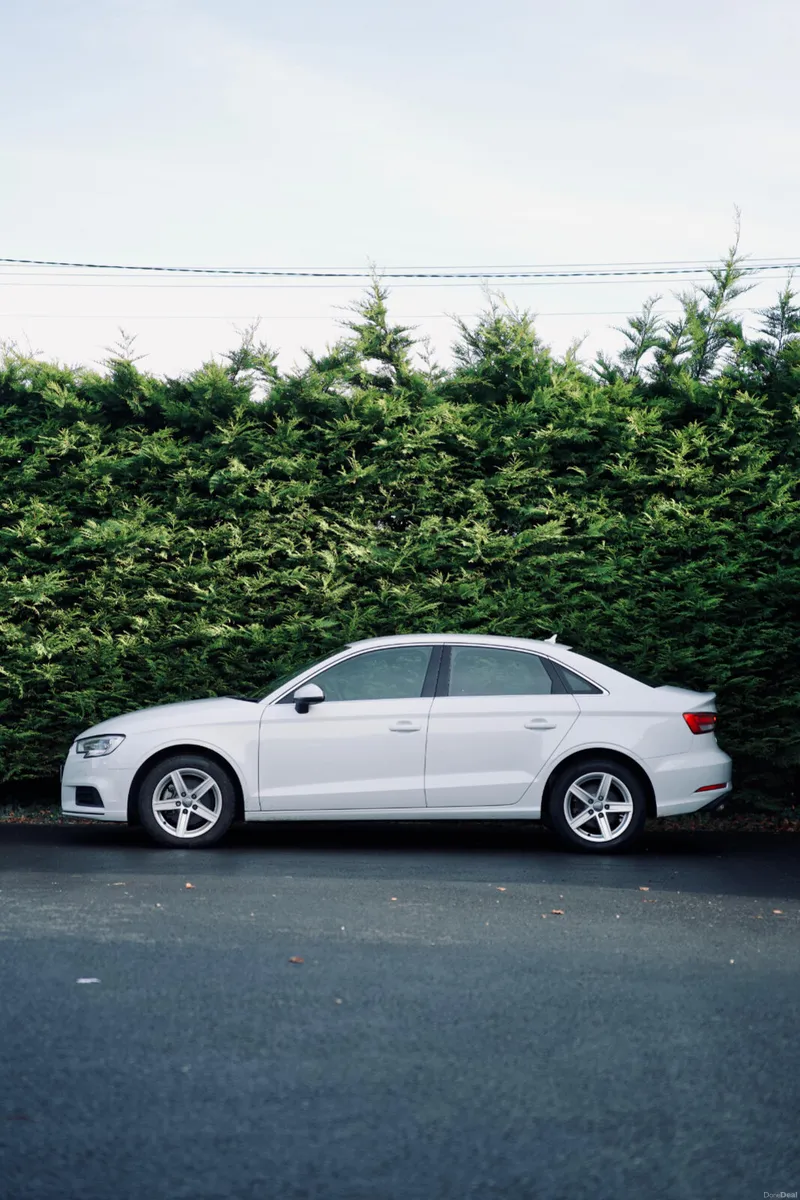 🌟Audi A3 1.4 Sedan TFSI 2017🌟 - Image 2