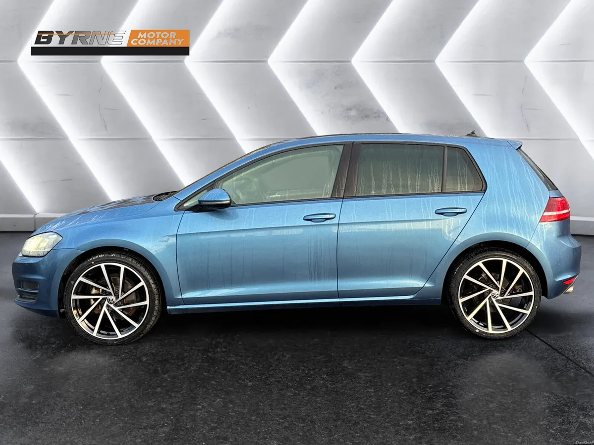 VOLKSWAGEN GOLF 1.2 TSI AUTO 2017 - Image 2