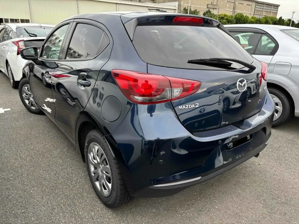Mazda Mazda2 1.5 AUTOMATIC - BLIND SPOT MONITORING - Image 2