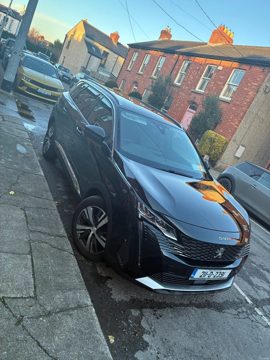 Peugeot 5008 / 7 Seater - Image 4