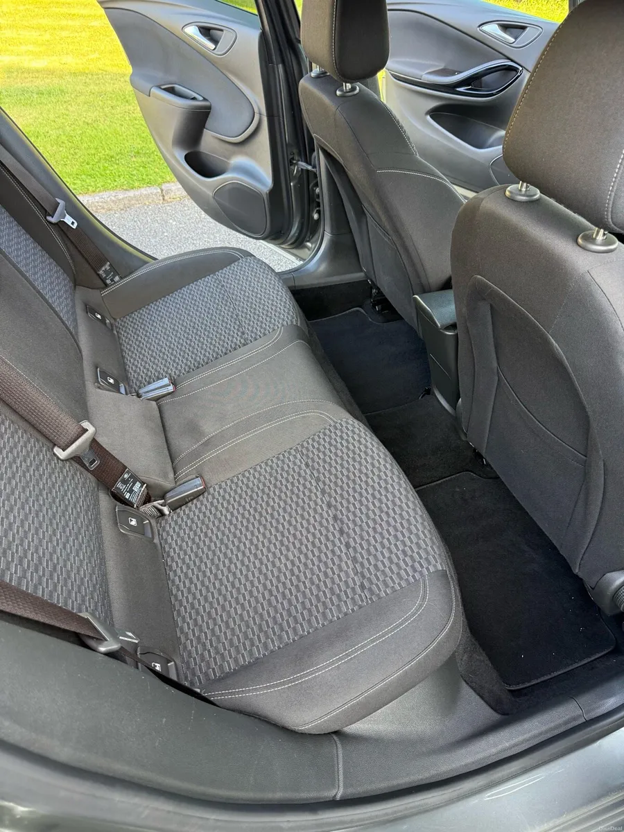 182 OPEL ASTRA SRI 1.6 CDTI AUTOMATIC - Image 4