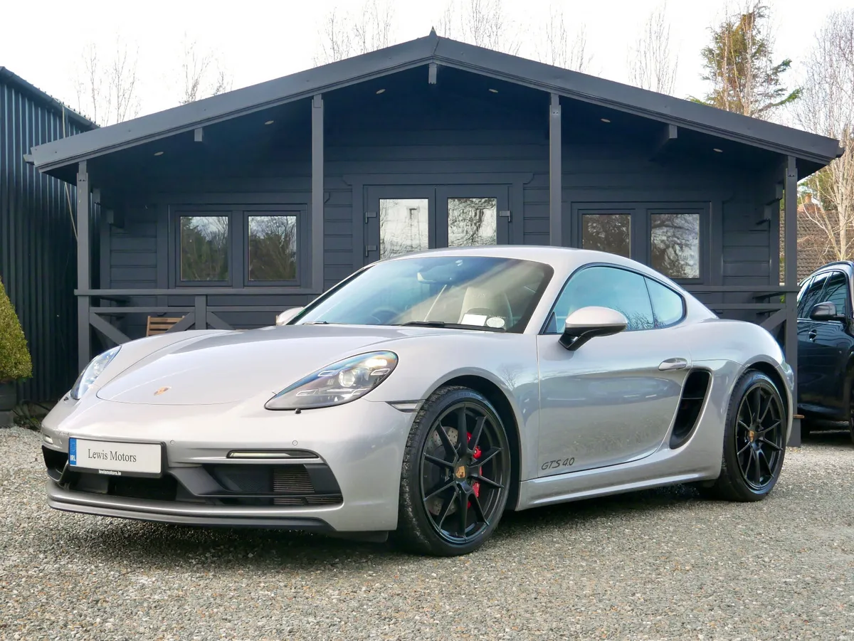 2023 Porsche Cayman GTS 4.0l - Image 3
