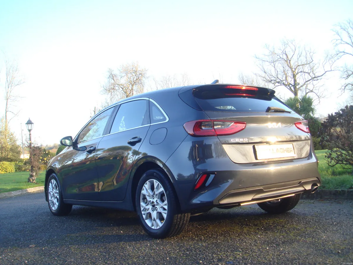 22 Ceed 2 ISG 1.0T GDI 118 BHP 5DR NCT2/28 €190Tax - Image 3