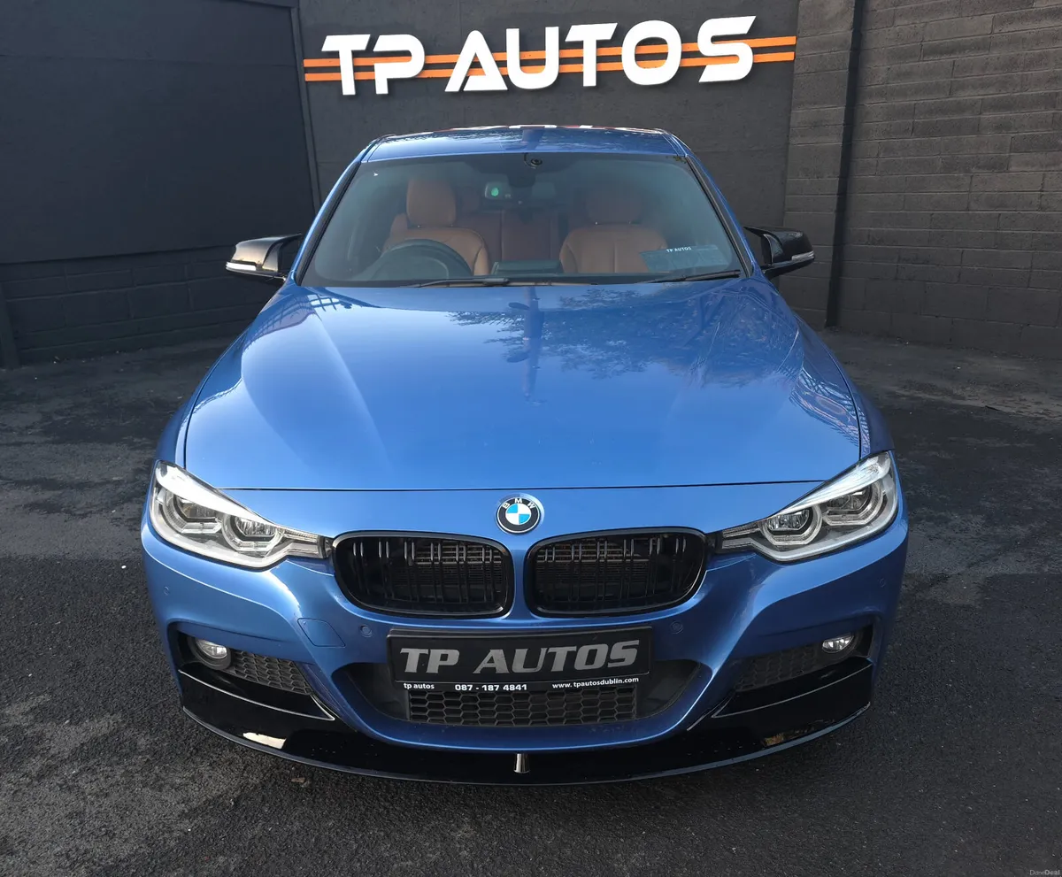 BMW 3-Series 2017 M-Sport Rare Biscuit interior - Image 3