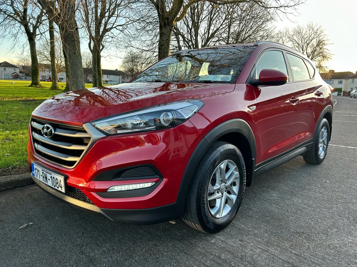 2017 Hyundai Tucson 1.7 Comfort // NCT & TAX // - Image 4