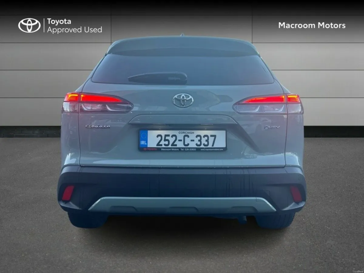 Toyota Corolla Cross FRESH SELECTION OF TRADE-INS - Image 4