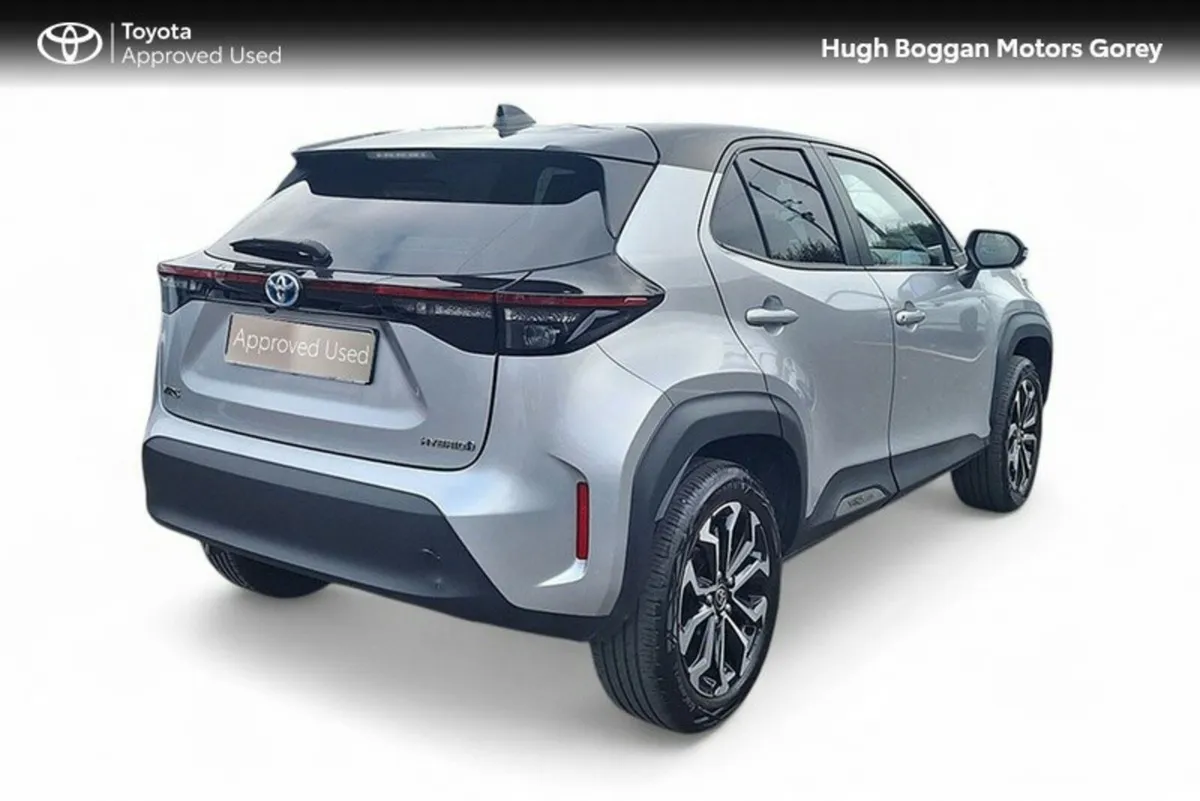 Toyota Yaris Cross YARIS CROSS LUNA SPORT BI - Image 2