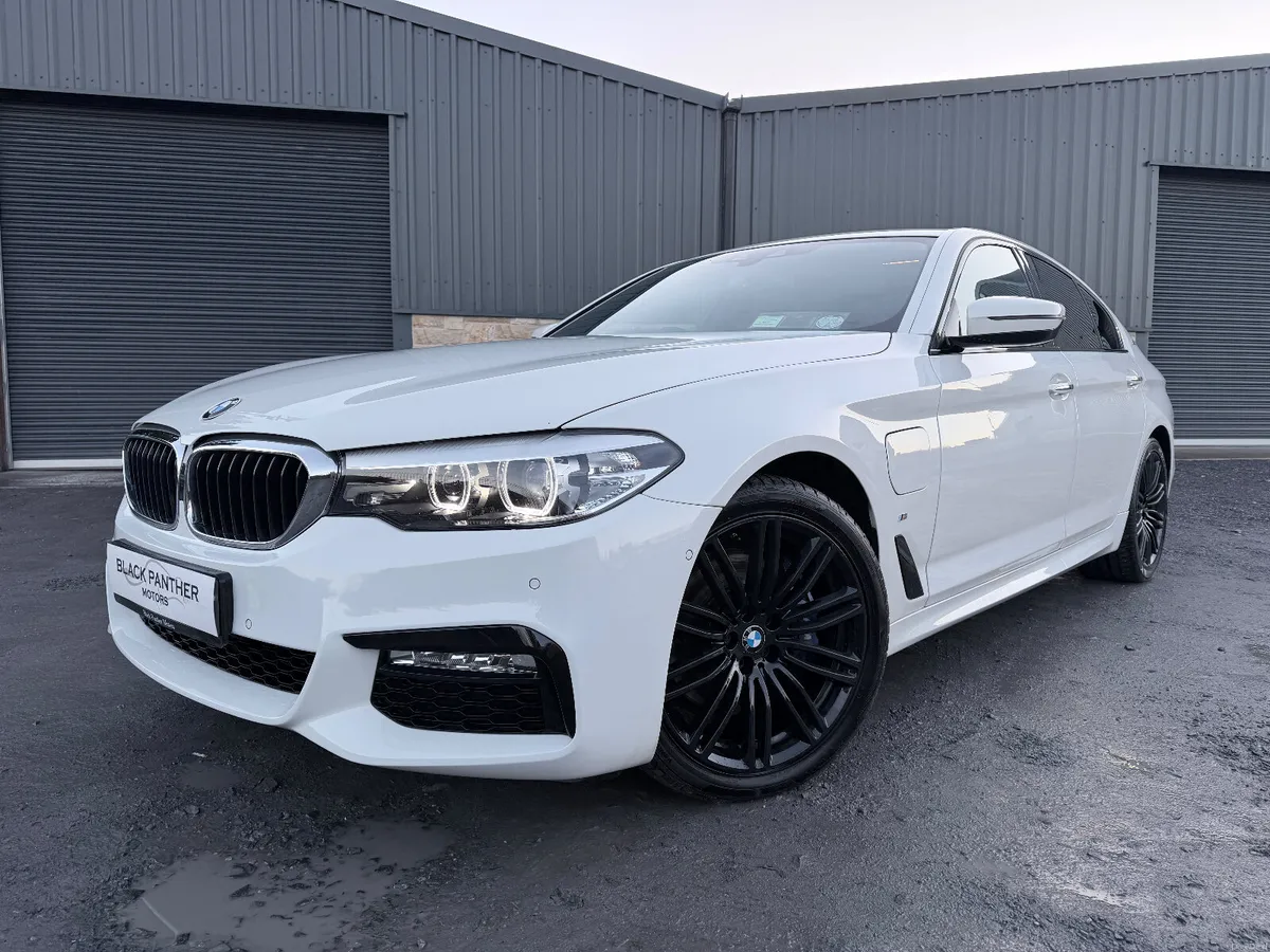 BMW 530e G30 M-SPORT AUTOMATIC Plug in Hybrid - Image 2