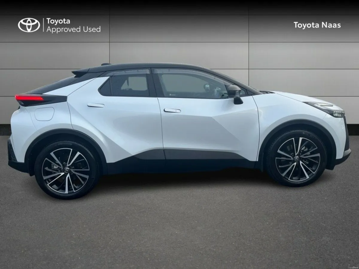 Toyota C-HR *WAS €42,444 NOW €40,888*C-HR PHEV SOL - Image 3