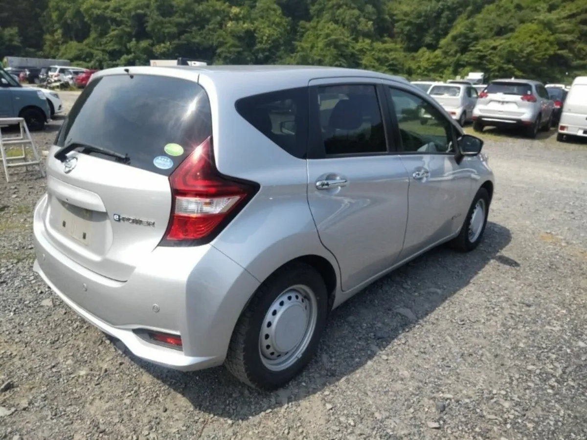 Nissan Note E-POWER HYBRID - PUSH START/STOP BUTTO - Image 2