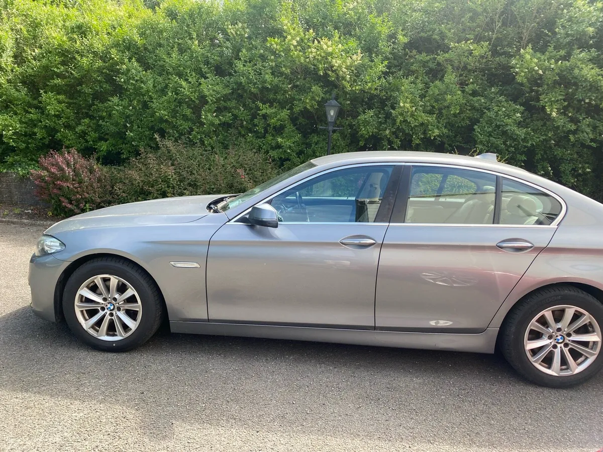 BMW 5-Series 2016 - Image 3