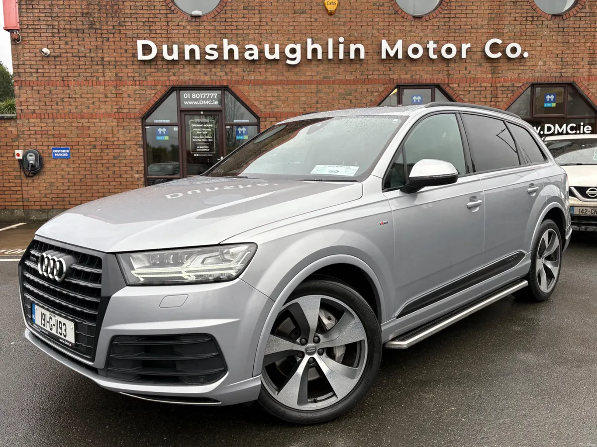 191 Audi Q7 S-Line 7 Seater Auto - Image 1