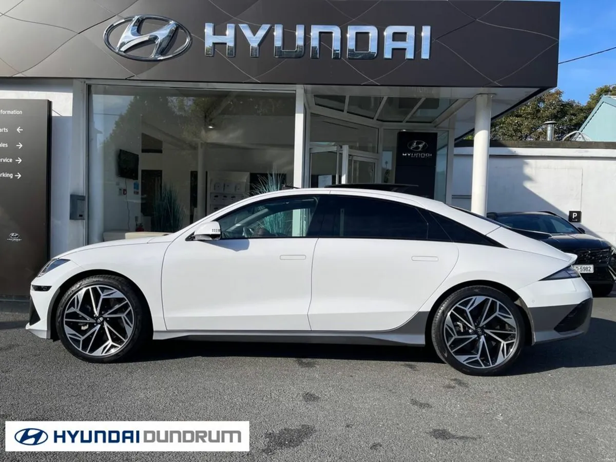 Hyundai IONIQ 6 Ultimate 77kW PAN ROOF - Image 3